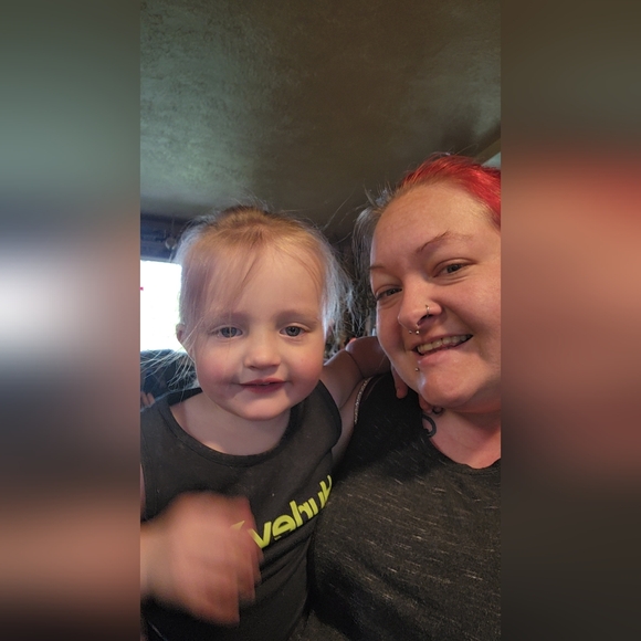 Meet your Posher, Chantel - Picture 2 of 3